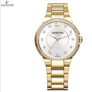 City Yellow Gold Tone Bracelet Watch
Swarovski City Yellow Gold Tone Bracelet